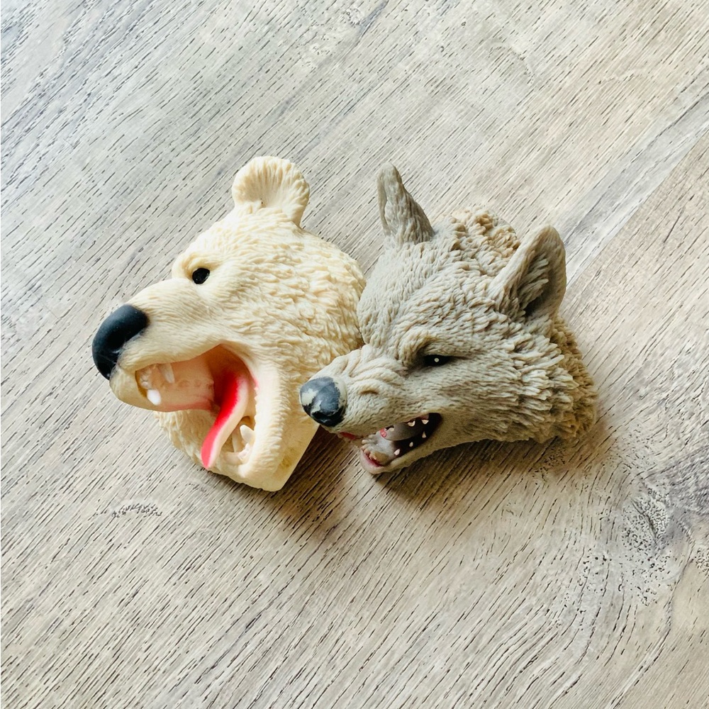 Set of 2 Hand Puppets Wolf & Polar Bear Puppet Toys